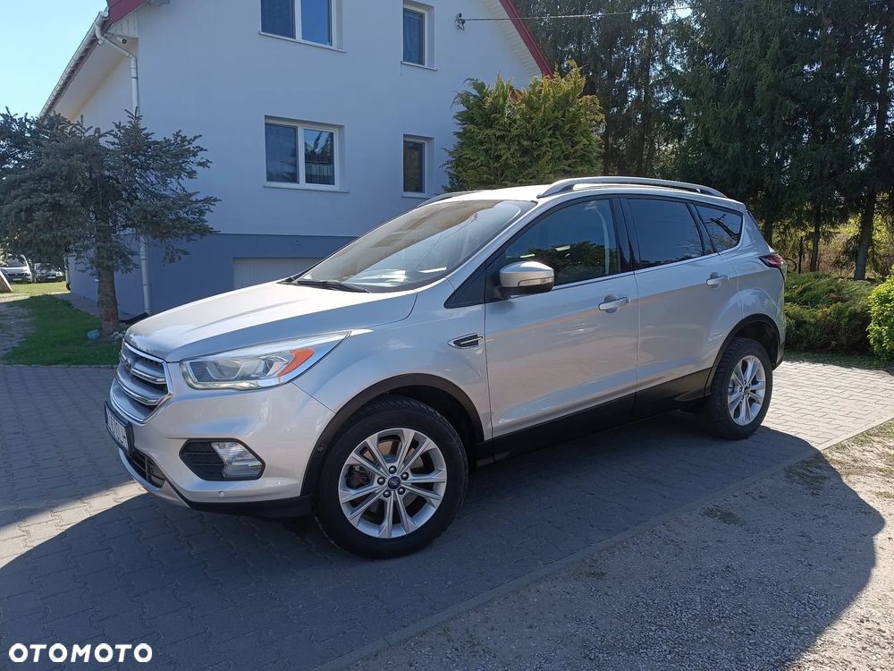 Ford Kuga 2.0 TDCi 4x2 Titanium - 18