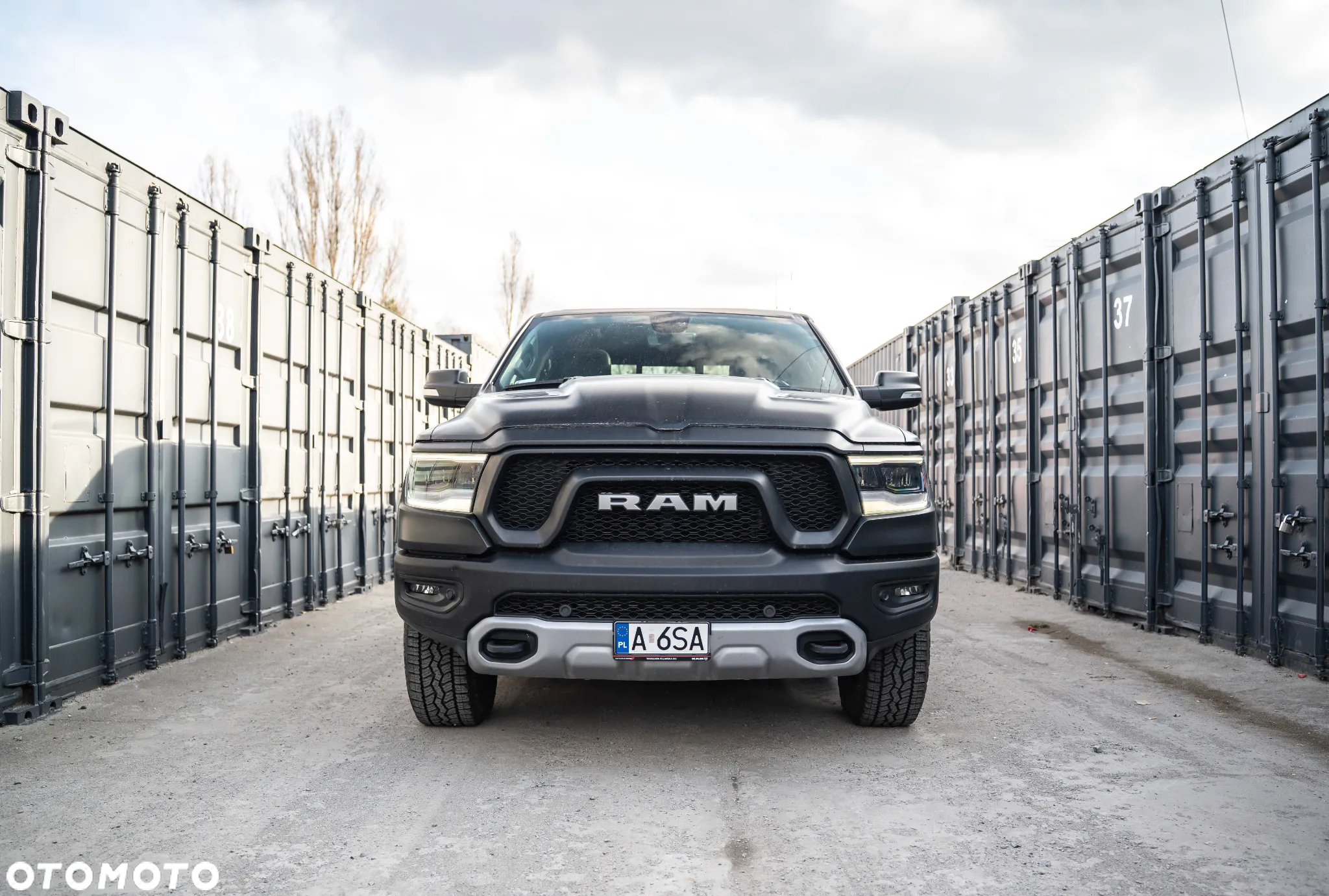 Dodge RAM 1500 5.7 4x4 - 2