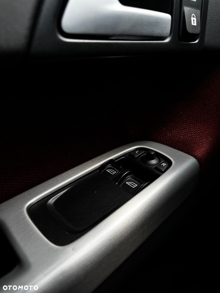 Volvo C30 2.0D Momentum - 12