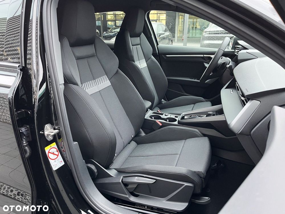 Audi A3 Sportback - 19