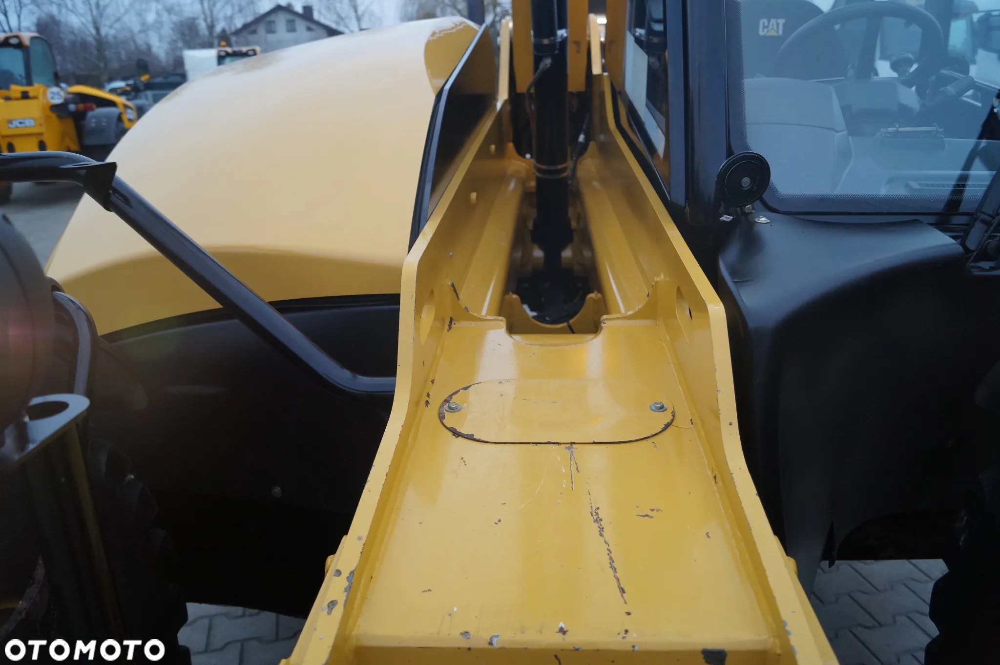 Caterpillar Cat TH 337C - 23
