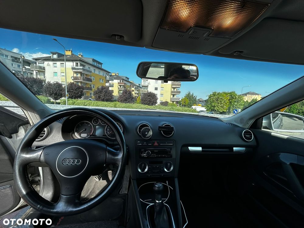 Audi A3 3-drzwiowe 2.0 TDI DPF Ambiente - 9