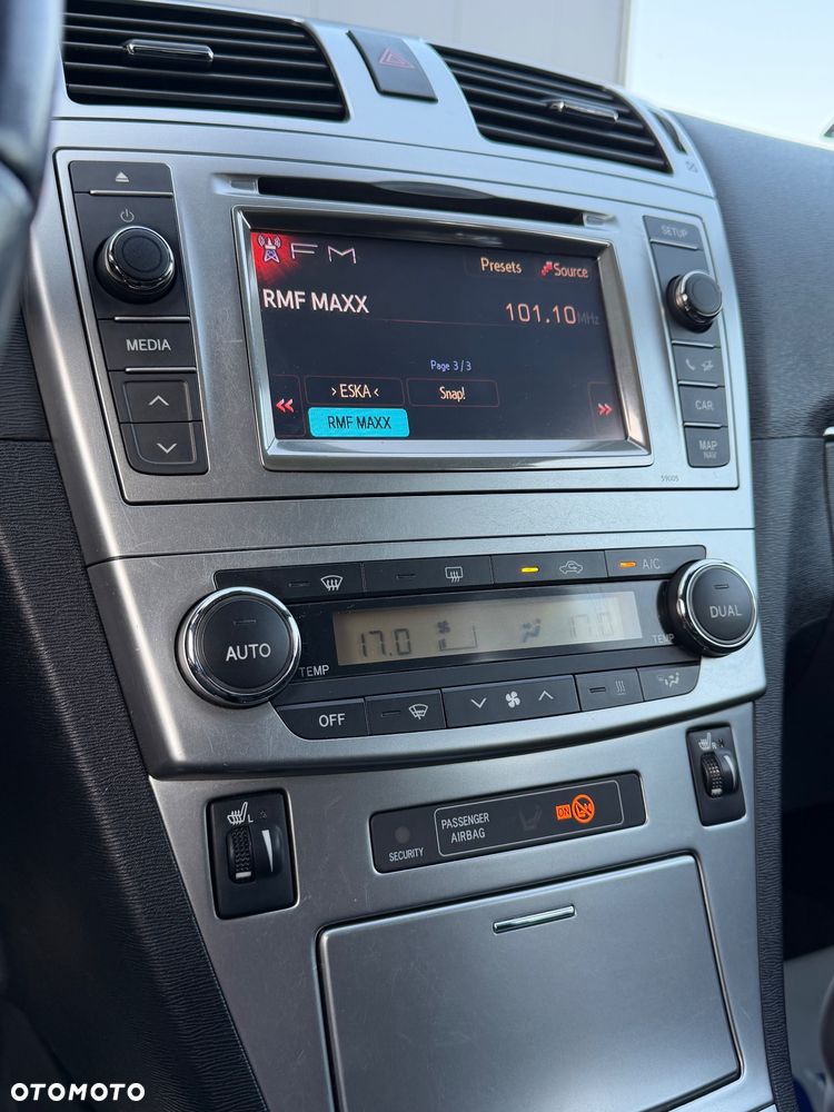 Toyota Avensis 2.0 D-4D Edition (2014) - 10