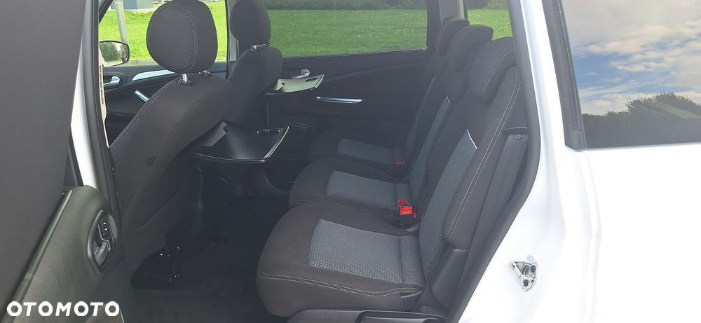 Ford Galaxy 2.0 TDCi Trend - 18