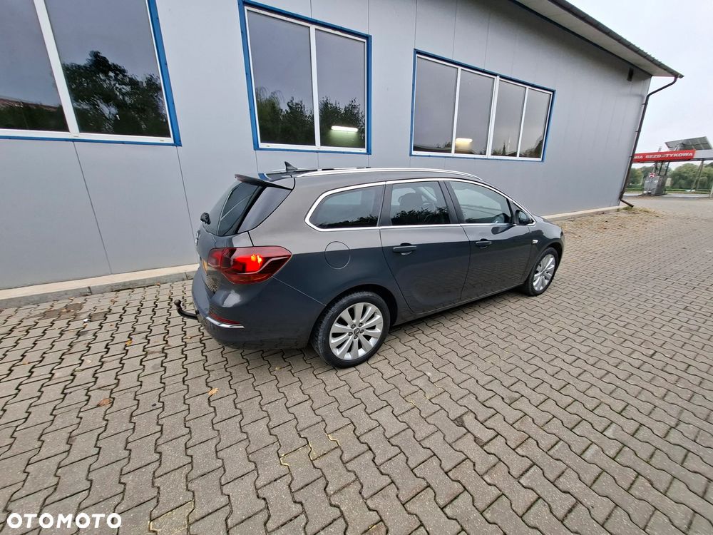 Opel Astra - 25