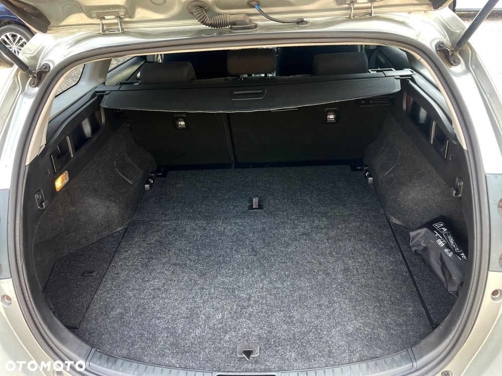 Toyota Auris - 32