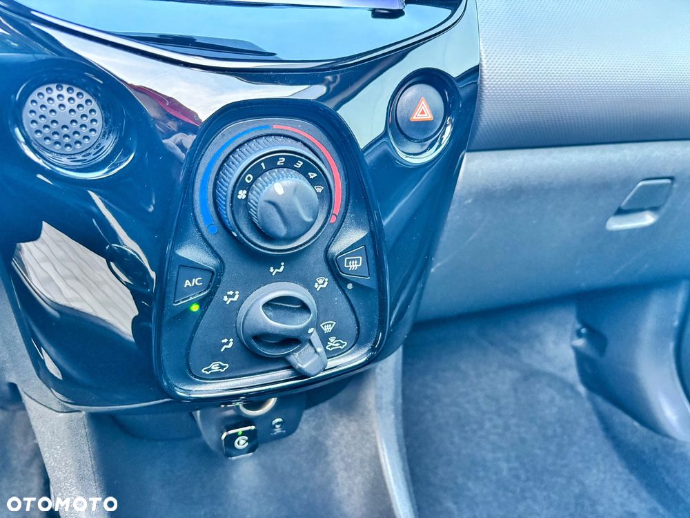 Peugeot 108 VTI 72 Stop&Start Top Allure - 17