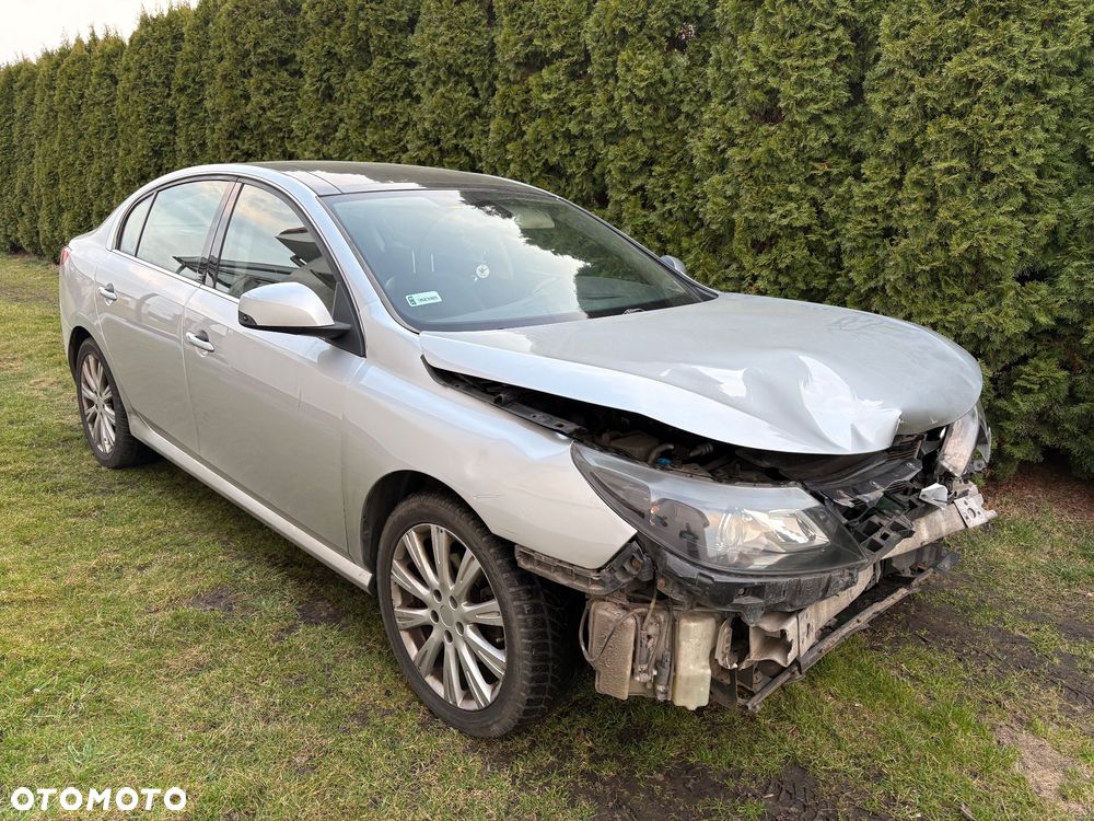 Renault Latitude - 2