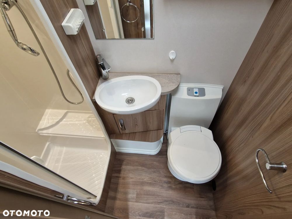 SWIFT Charisma 565 SE LUX - 16