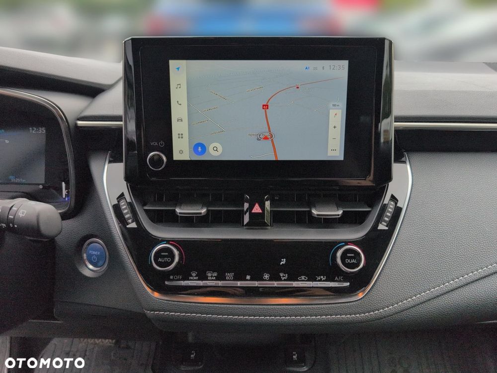 Toyota Corolla 1.8 Hybrid Comfort - 18