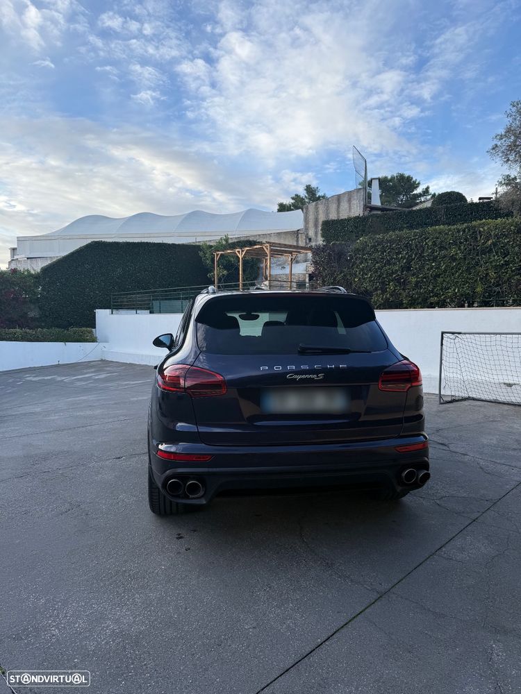 Porsche Cayenne S E-Hybrid Platinum Edition - 4