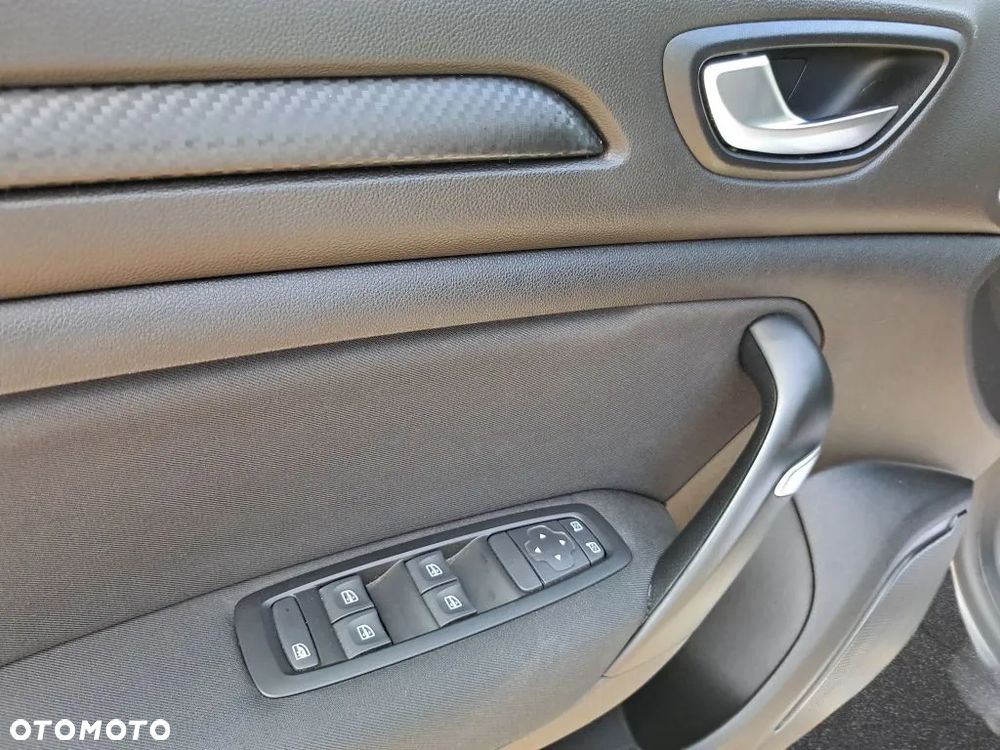 Renault Megane 1.5 Blue dCi Limited - 20