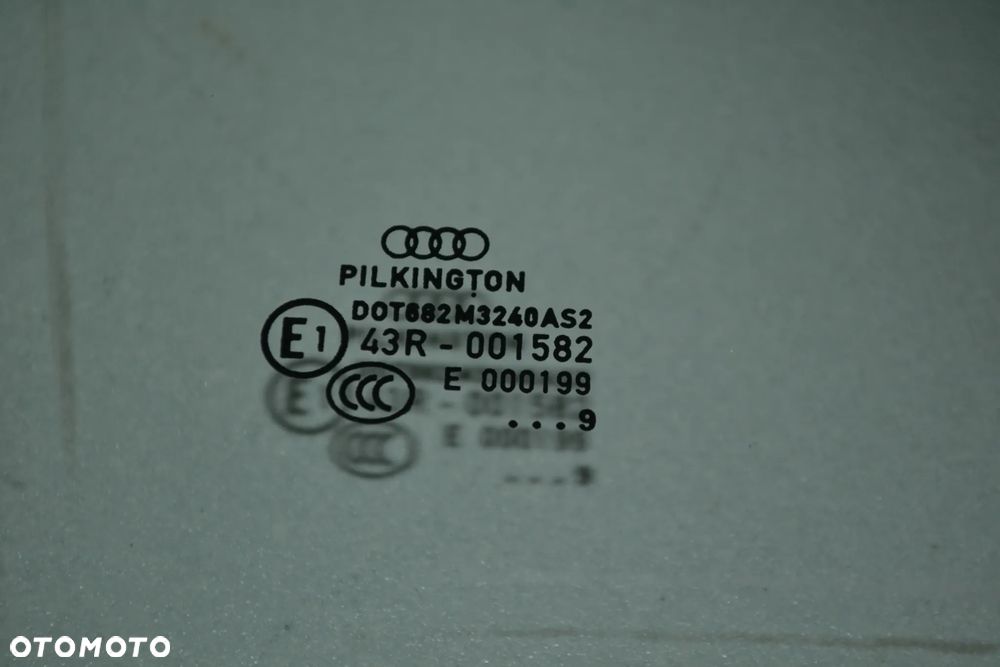 AUDI A3 8P 04-12 3D SZYBA DRZWI PRZÓD PRZEDNIA PRAWA PILKINGTON 2009 POMORSKIE - 2