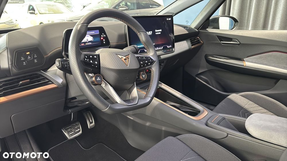 Cupra Born - 10