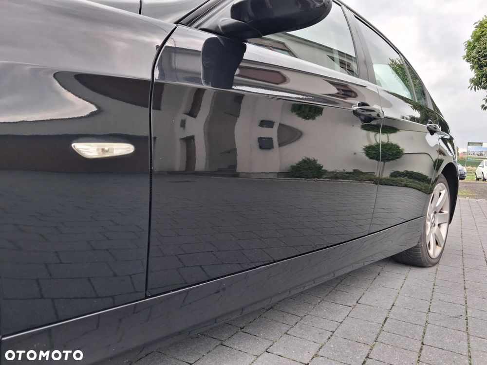 BMW Seria 3 320i - 15