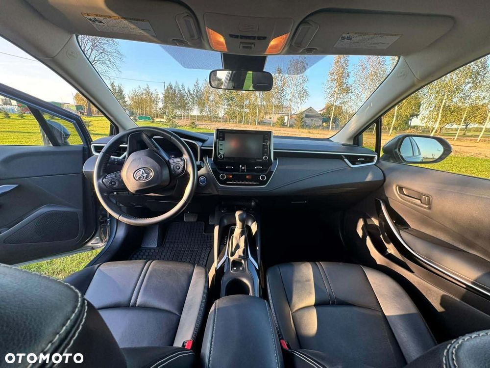 Toyota Corolla - 11