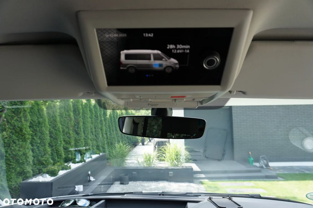 Volkswagen California - 33