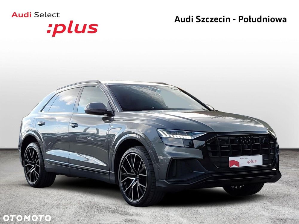Audi Q8 - 8