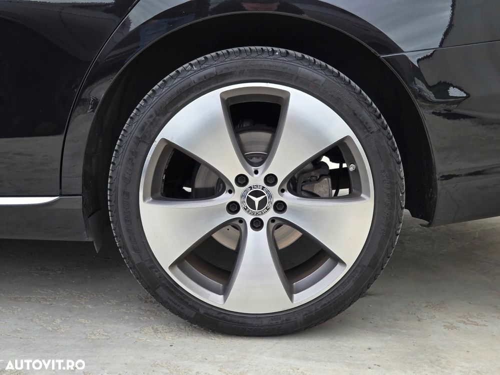 Mercedes-Benz E 220 d T 9G-TRONIC Avantgarde - 40