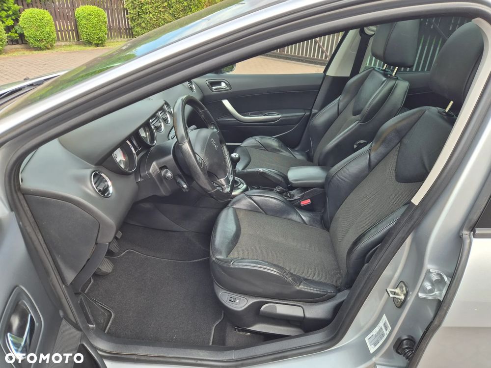 Peugeot 308 120 VTi Platinum - 13