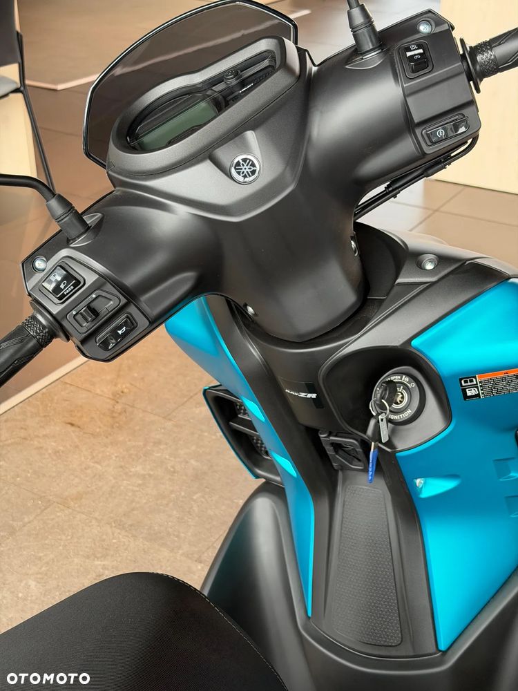 Yamaha RZ - 7