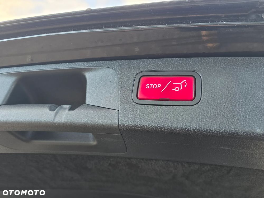 Mercedes-Benz Klasa E 200 T 9G-TRONIC Sportstyle Edition - 7