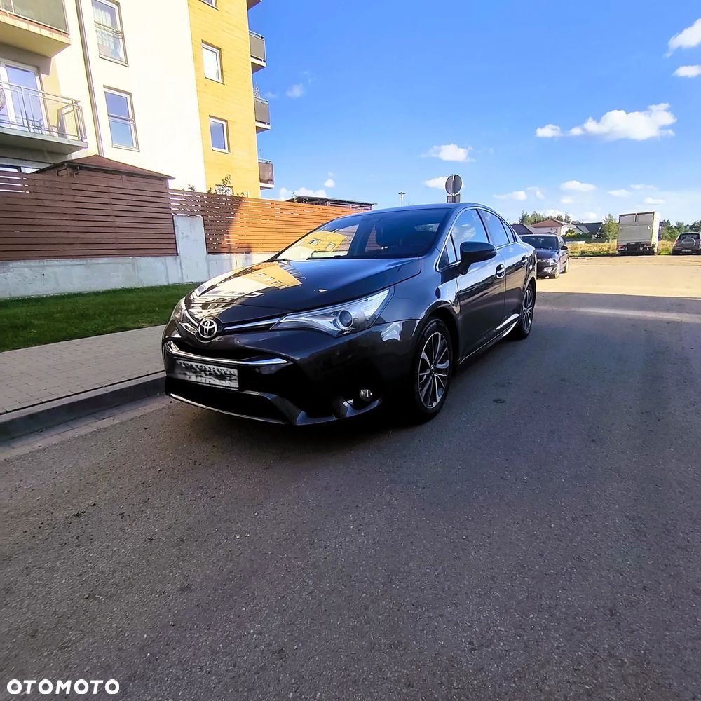 Toyota Avensis - 7