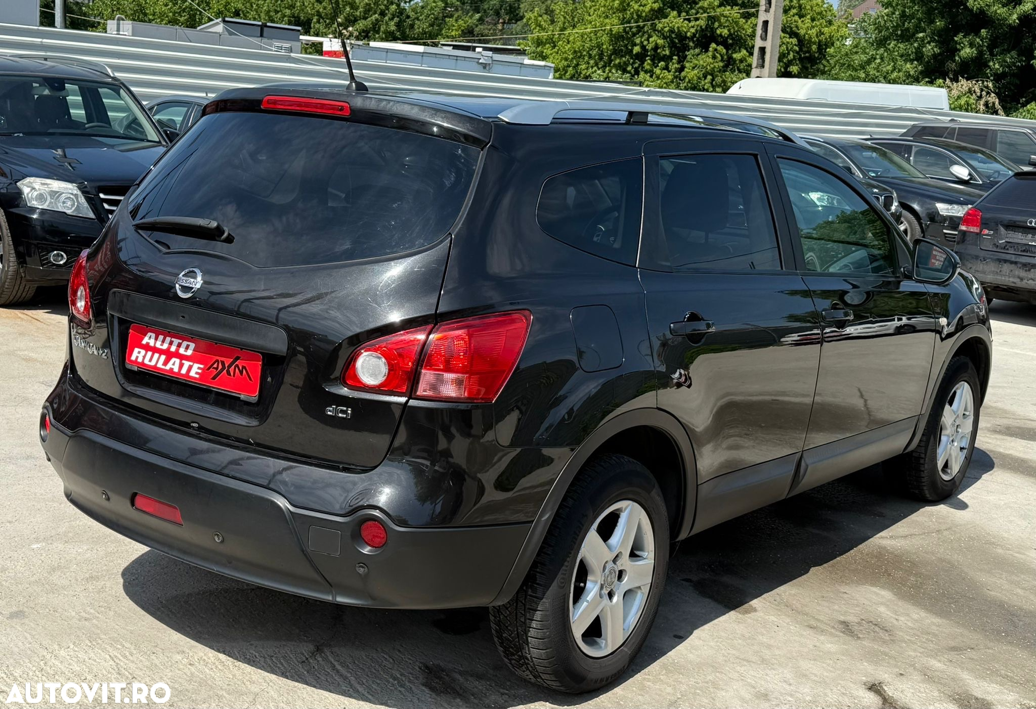 Nissan Qashqai+2 - 6