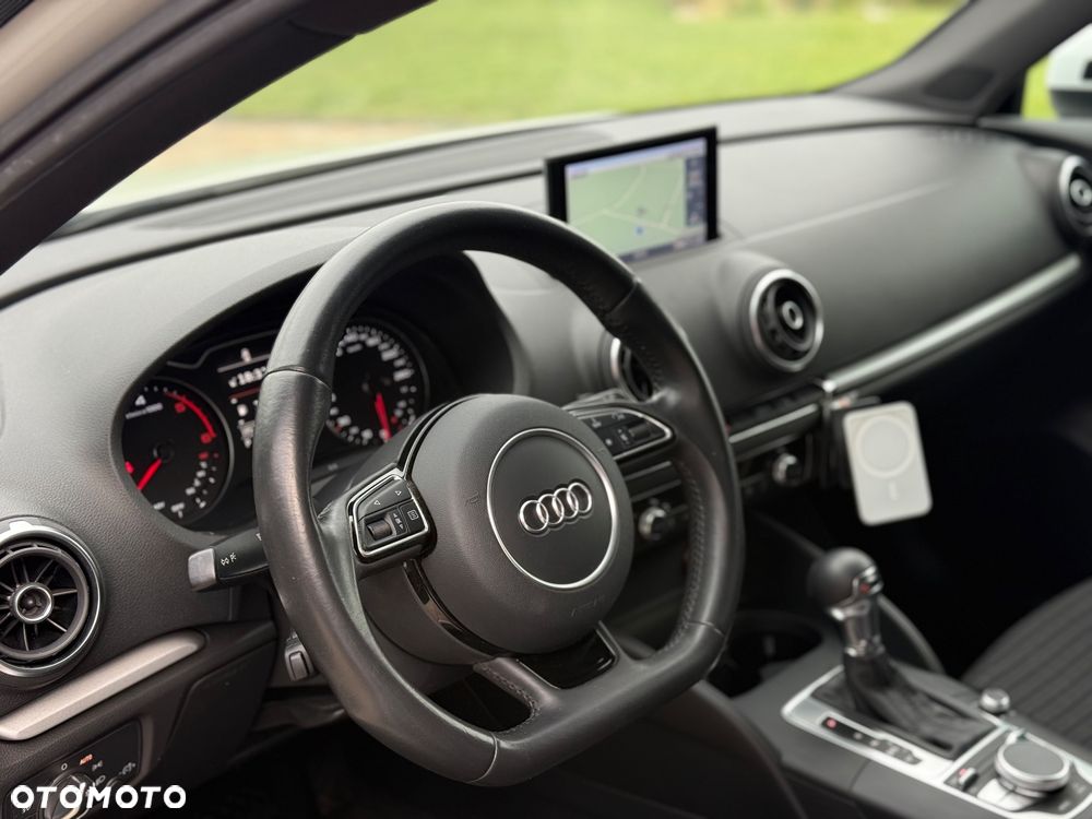Audi A3 Sportback 2.0 TDI Sport S tronic - 9