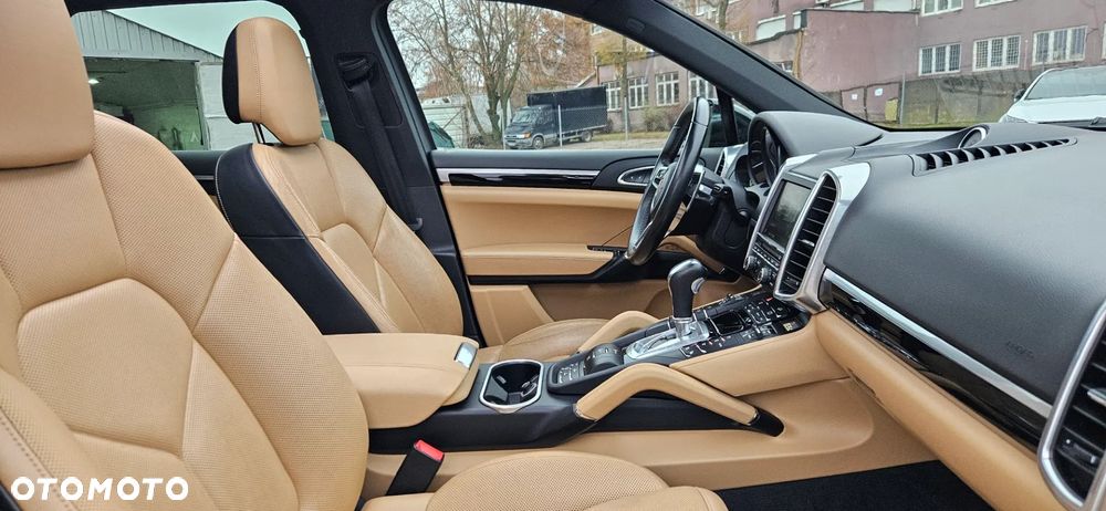 Porsche Cayenne S Tiptronic S - 25