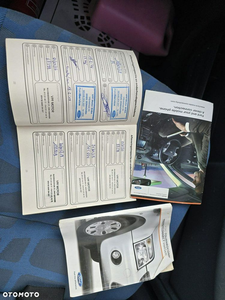 Ford Transit Connect - 14