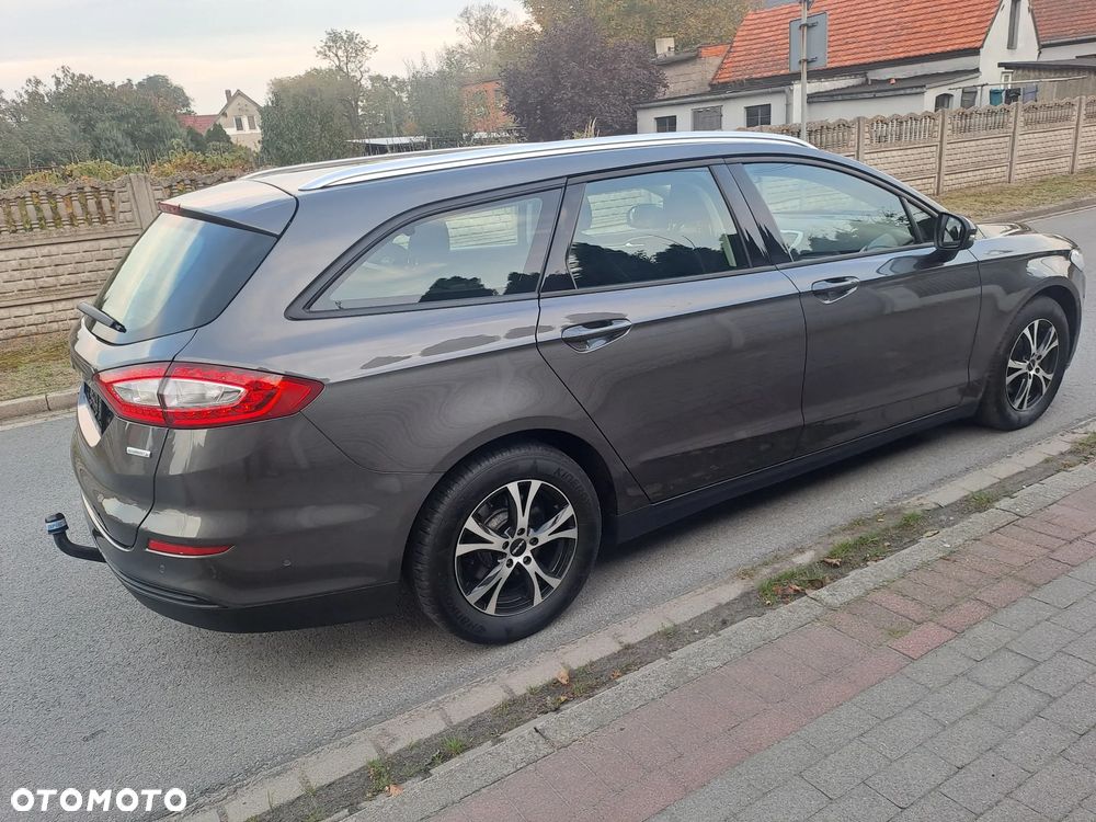 Ford Mondeo - 23