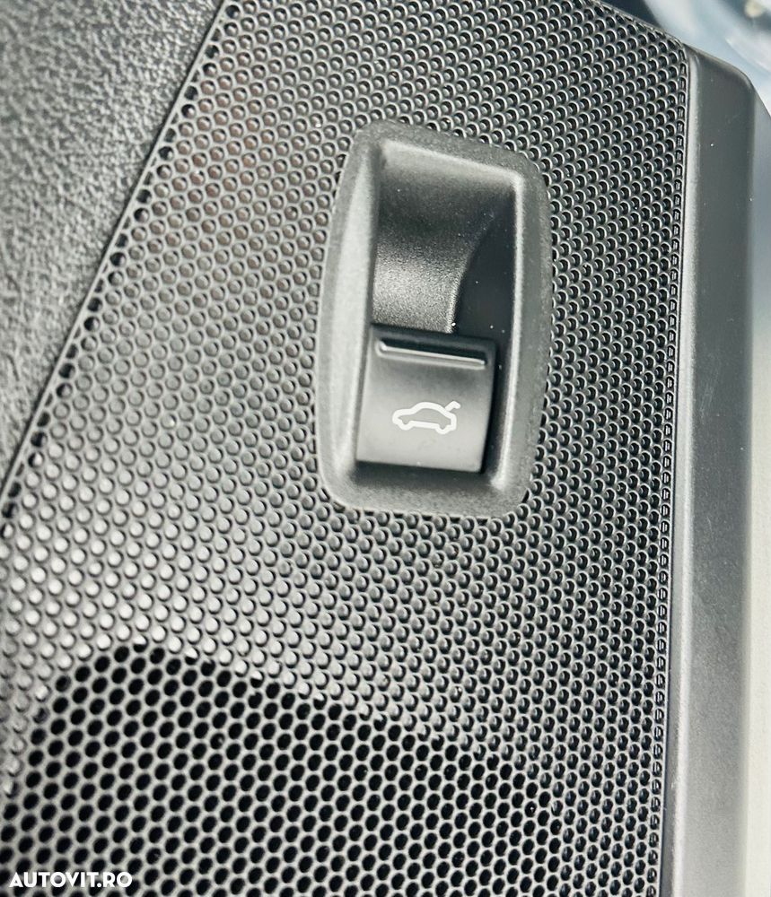 Volkswagen Passat - 17