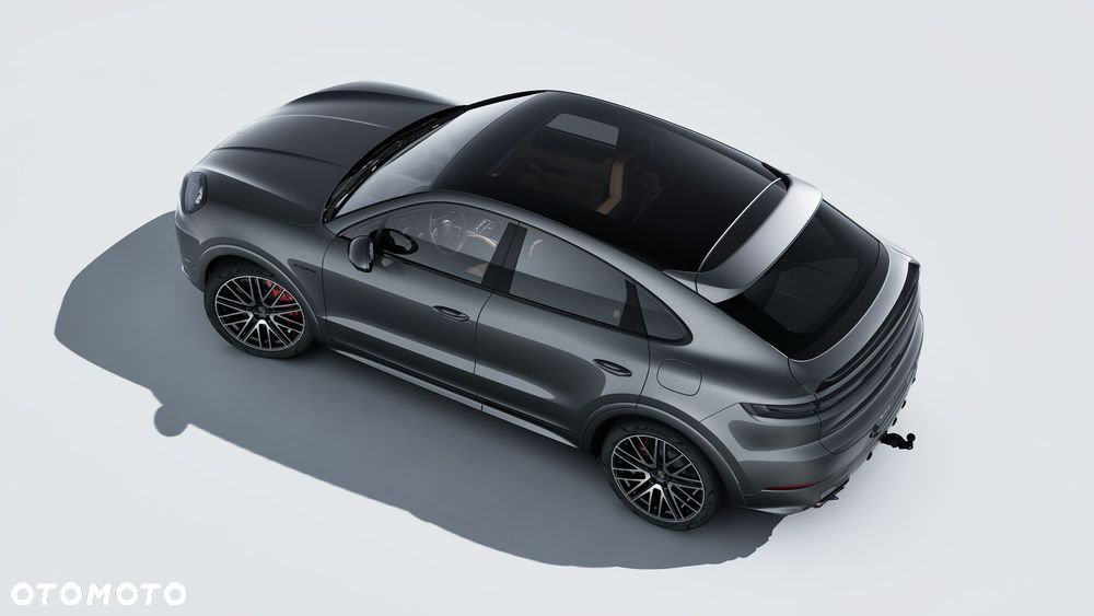 Porsche Cayenne Turbo E-Hybrid PHEV - 3