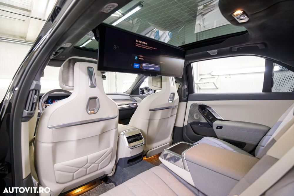 BMW M7 M760e xDrive AT PHEV - 19