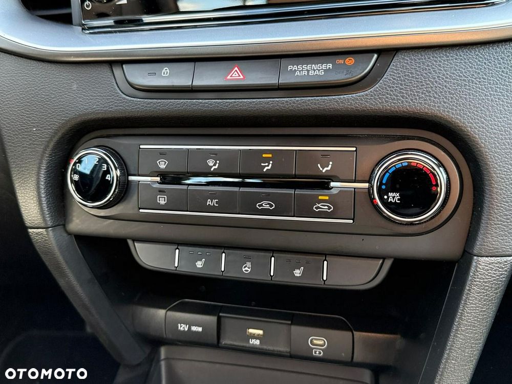 Kia Ceed 1.5 T-GDI Business Line - 23
