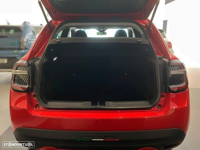 Fiat 600e 54 kWh (RED) - 4