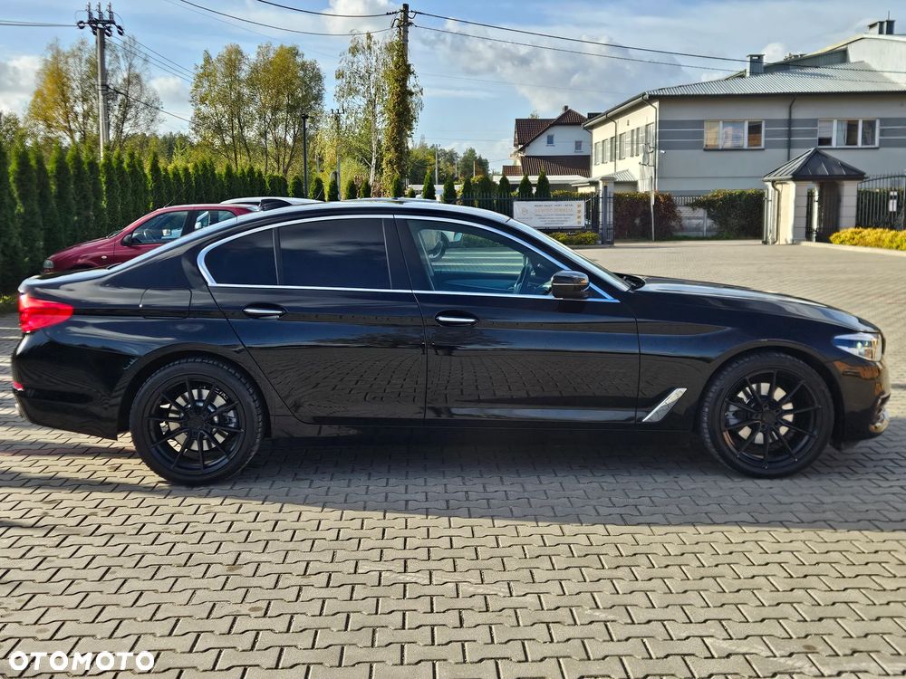 BMW Seria 5 520d xDrive - 35