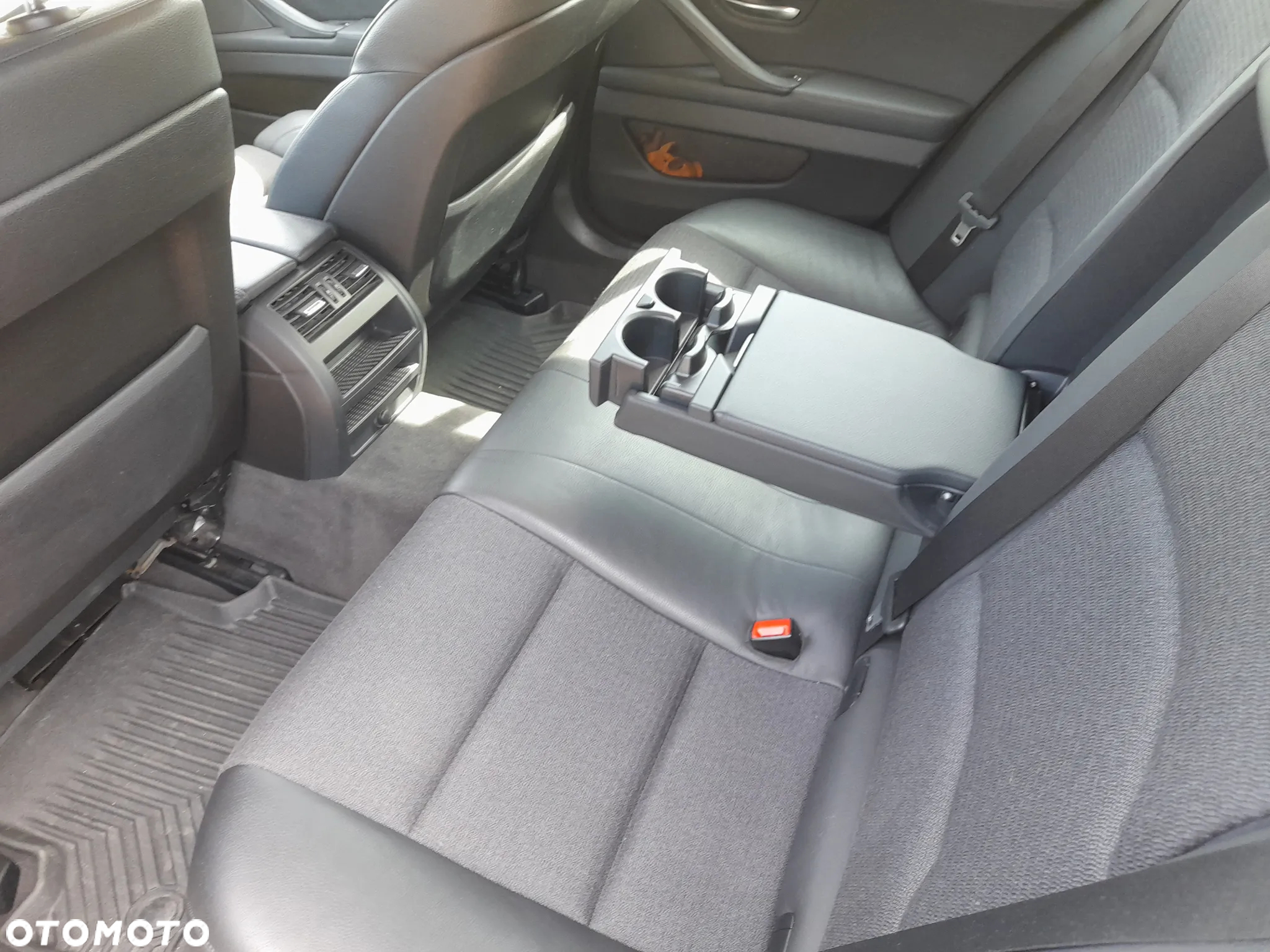 BMW Seria 5 - 13
