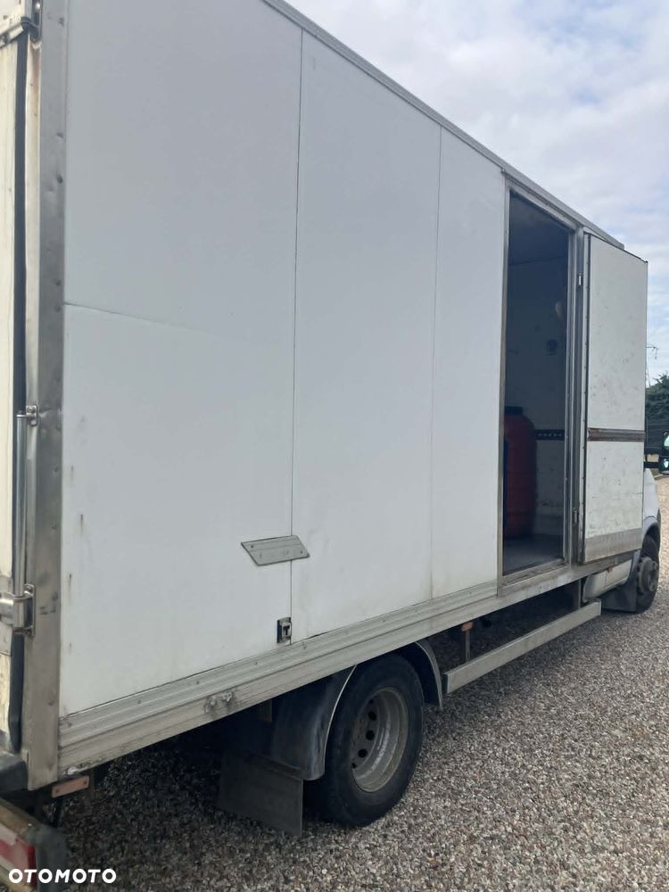 Iveco DAILY - 9