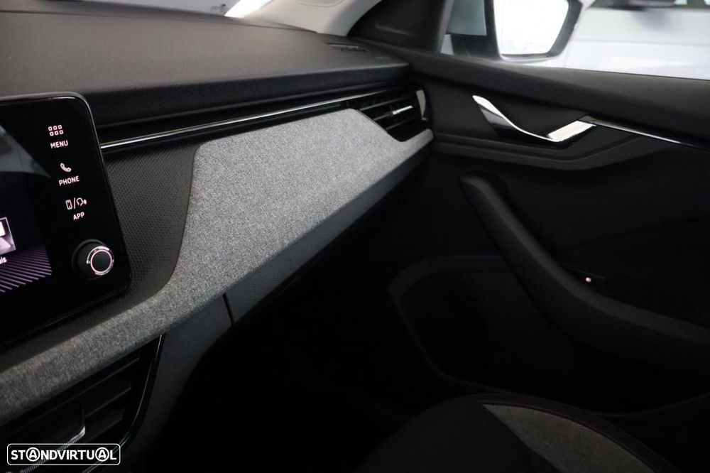 Skoda Scala 1.0 TSI DSG - 14