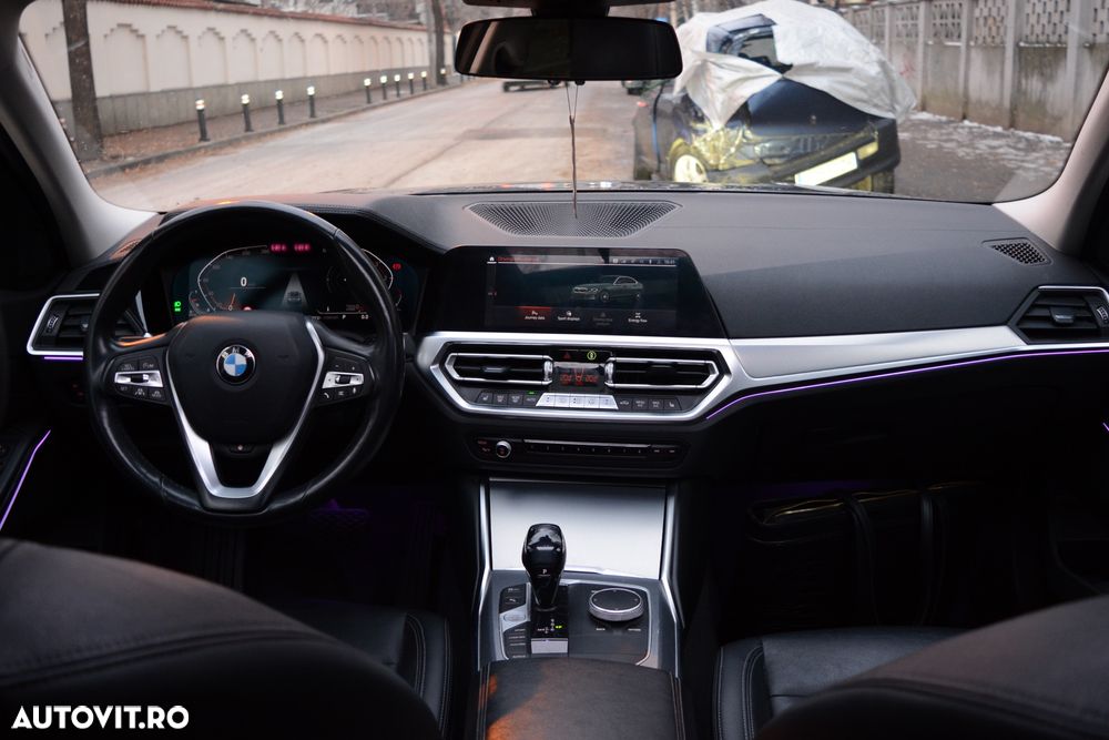 BMW Seria 3 320d xDrive AT Luxury Line - 12