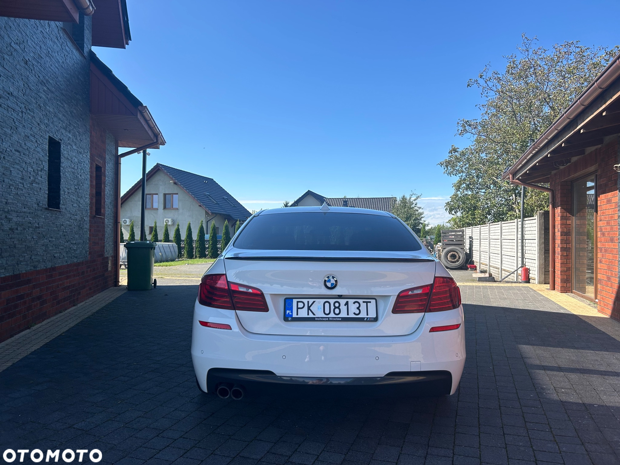 BMW Seria 5 520d xDrive - 14