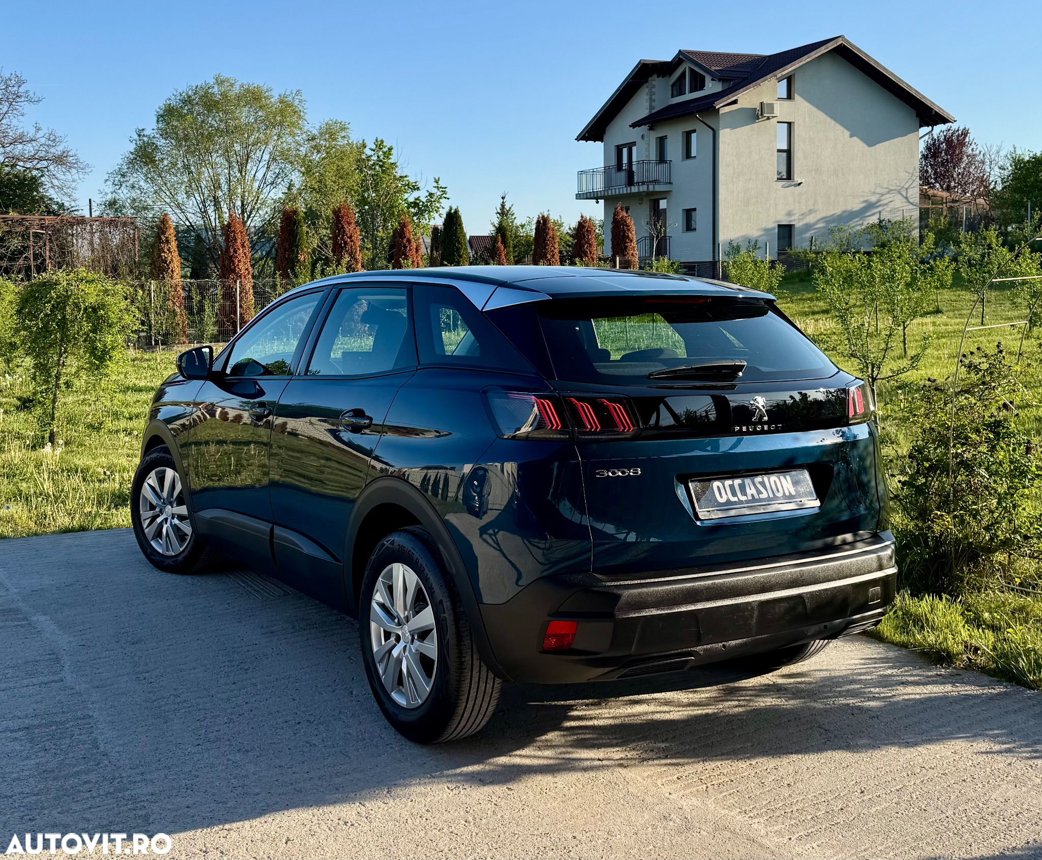 Peugeot 3008 1.5 BlueHDI 130 EAT8 Active Pack - 4