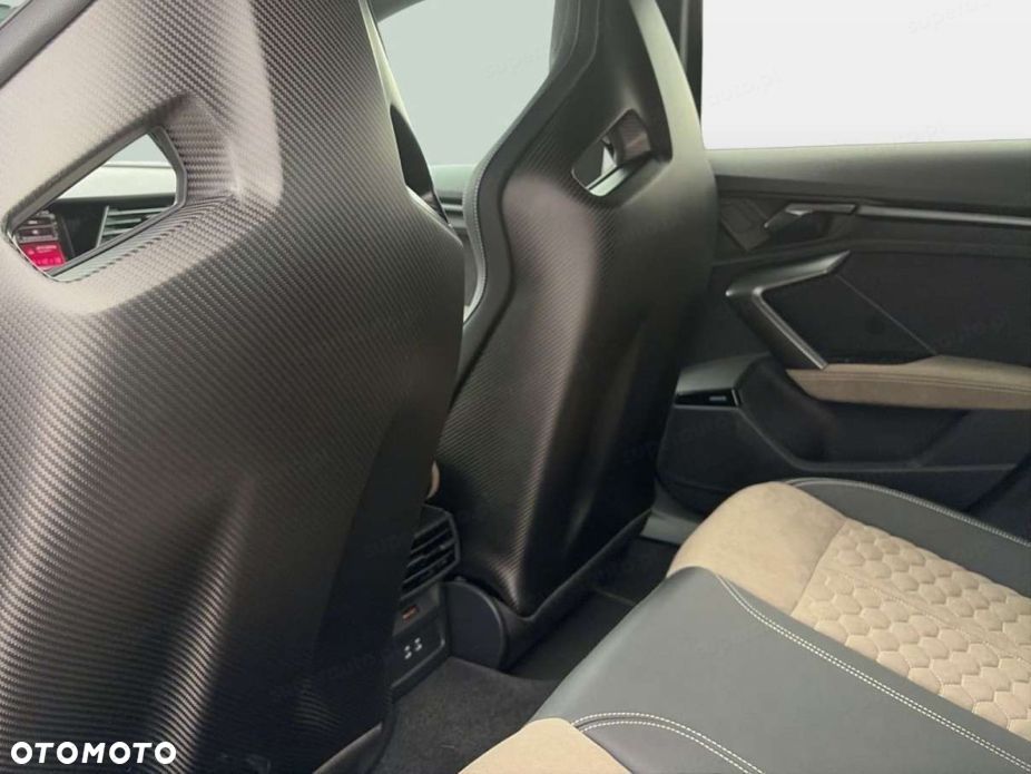 Audi RS3 Limousine TFSI Quattro S tronic - 15