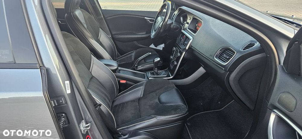 Volvo V40 D2 RDesign - 15