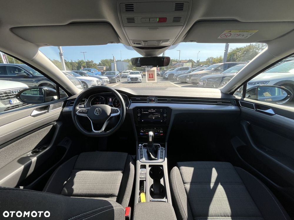 Volkswagen Passat 2.0 TDI EVO Business DSG - 16
