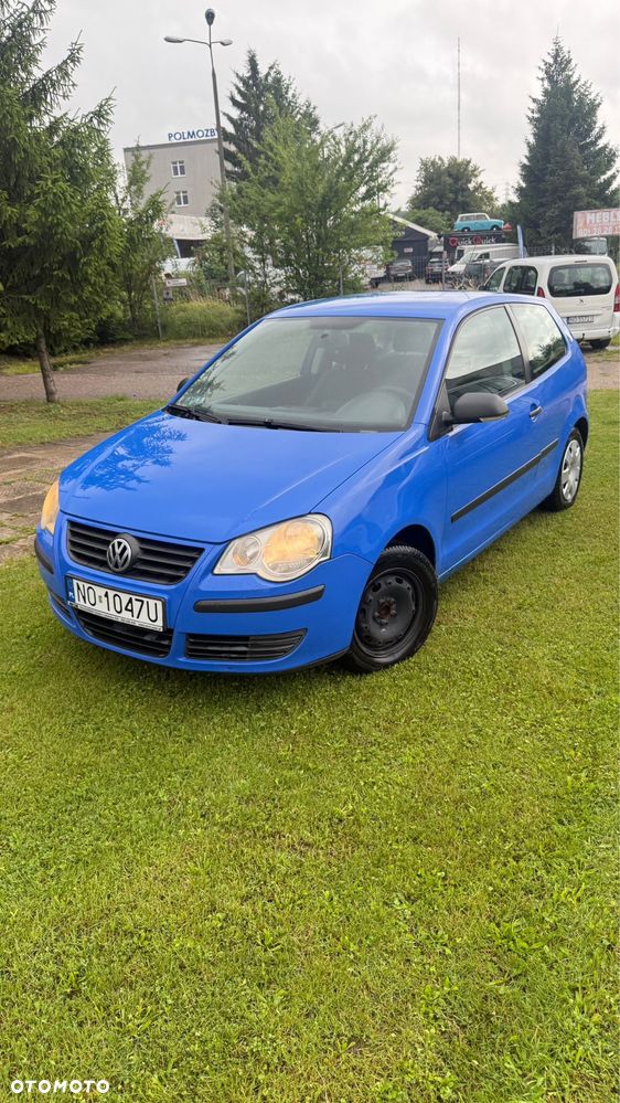 Volkswagen Polo - 2