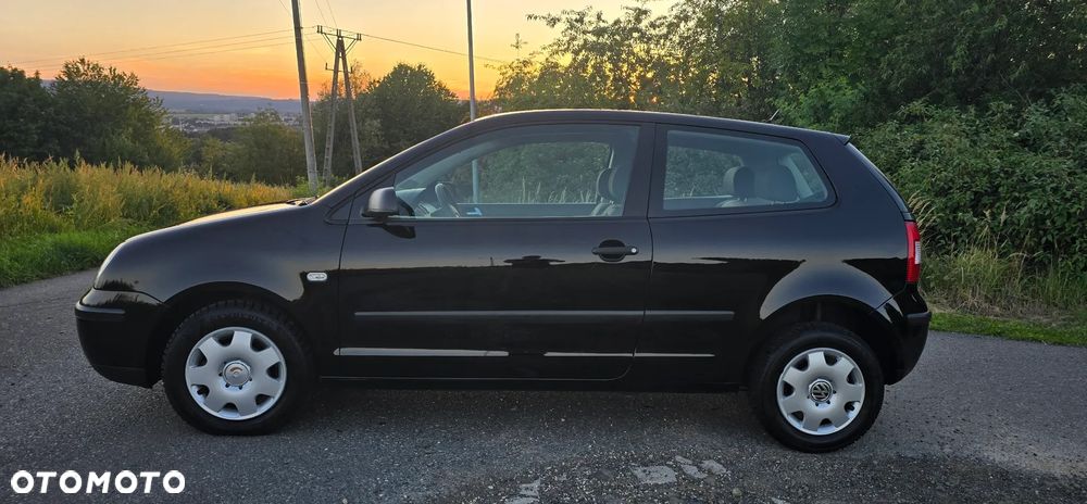 Volkswagen Polo - 8