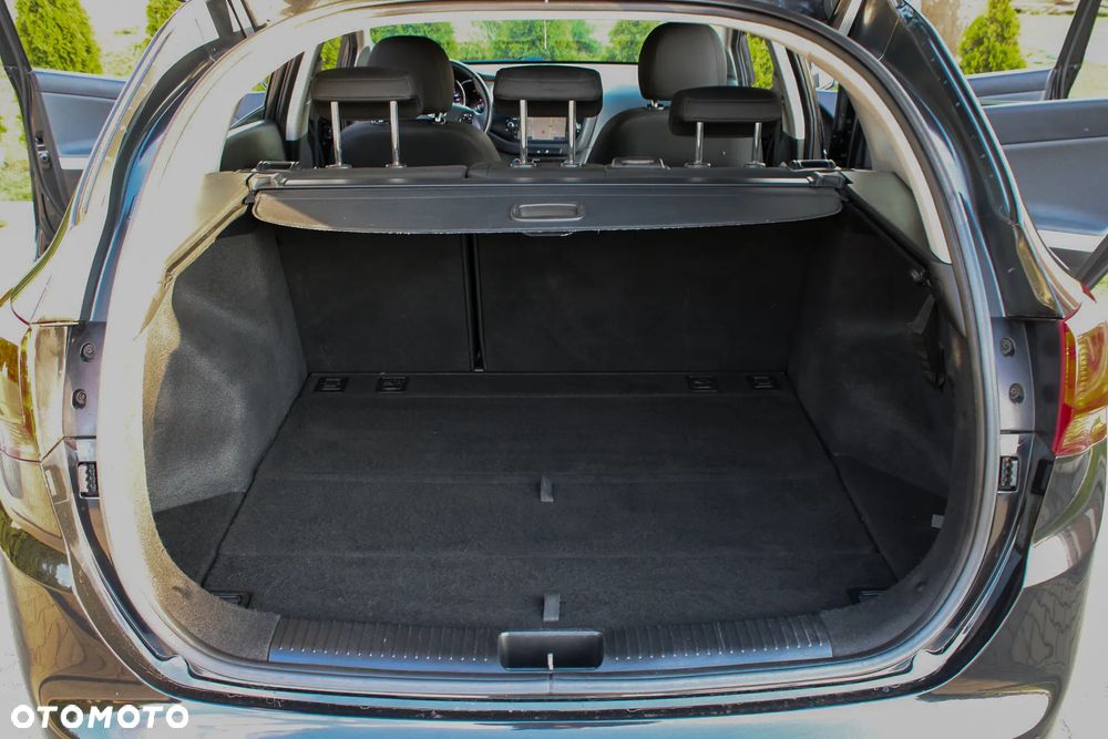 Kia Ceed 1.6 CRDi 128 ISG SW Vision - 40